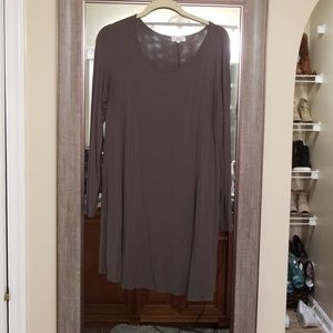 Medium long sleeve piko olive green dress